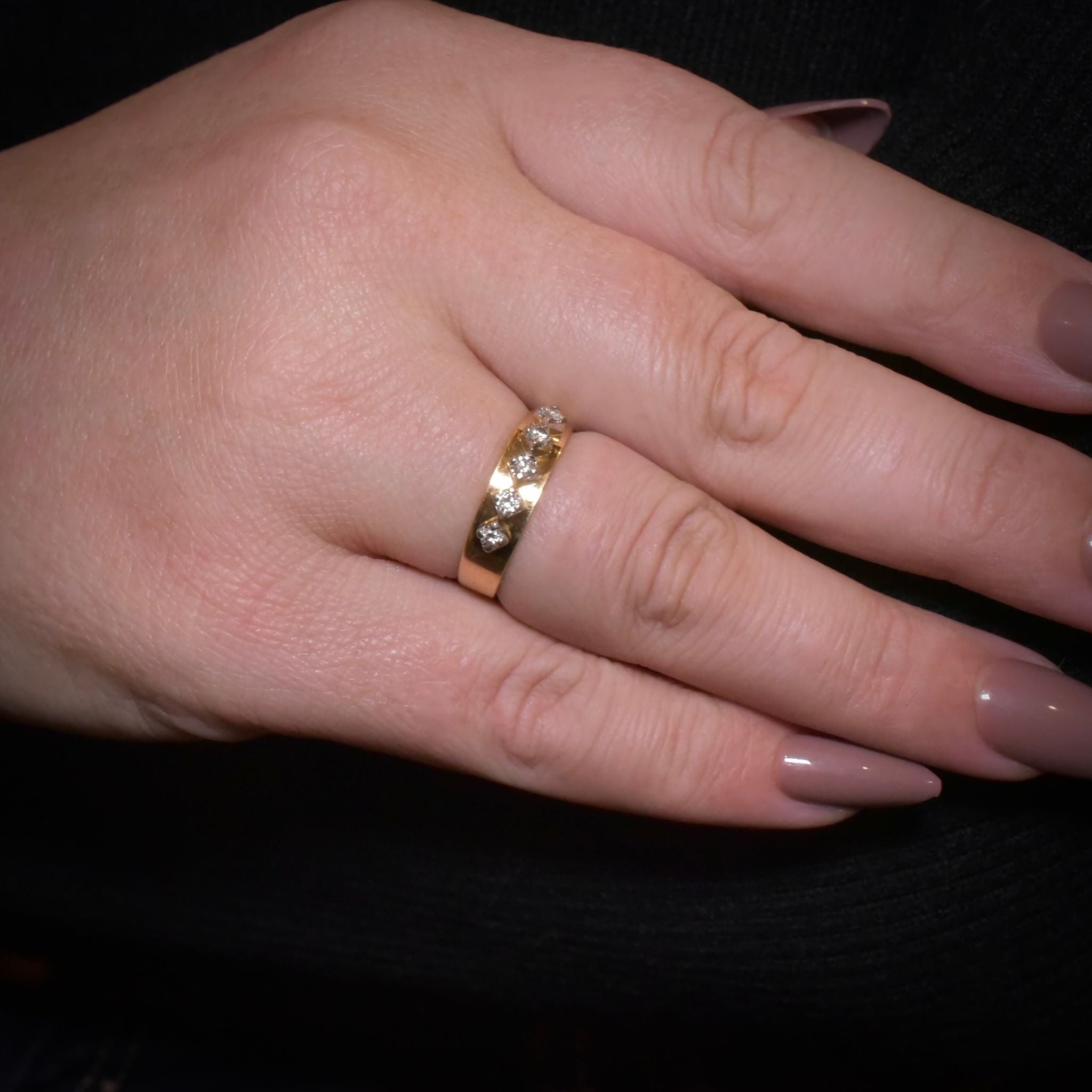 Vintage 18ct Yellow Gold Five Diamond Ring Circa 1950’s