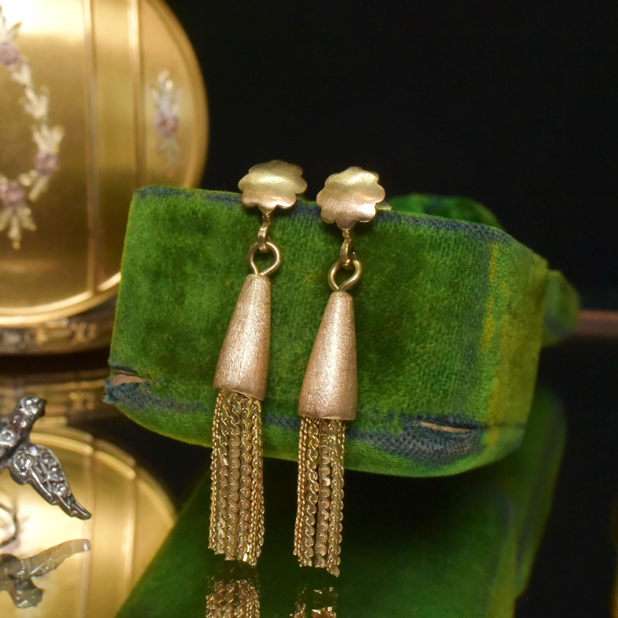 Vintage Italian 18ct Yellow Gold Tassel Drop Earrings