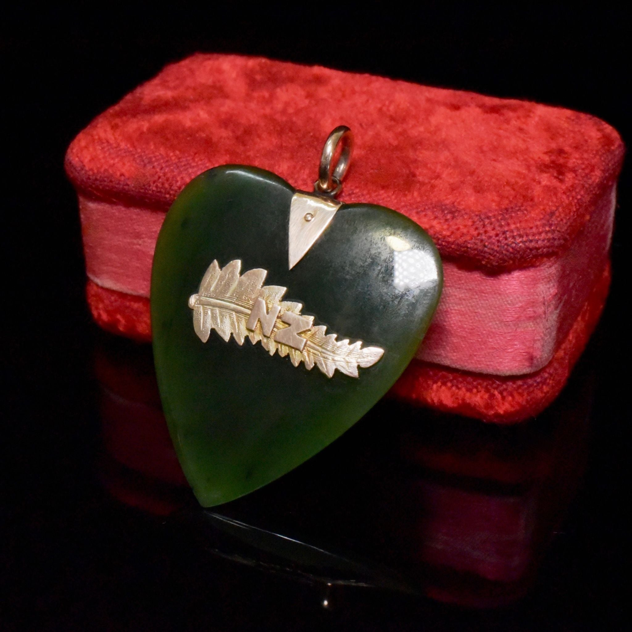 Antique 9ct Rose Gold Nephrite Jade ’New Zealand’ Pendant Circa 1905-10
