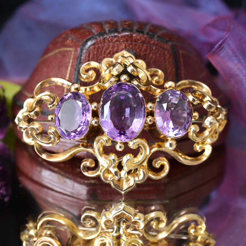 Antique Victorian 9ct Yellow Gold And Amethyst Brooch