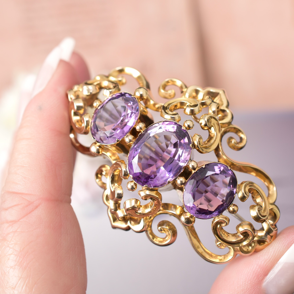 Antique Victorian 9ct Yellow Gold And Amethyst Brooch