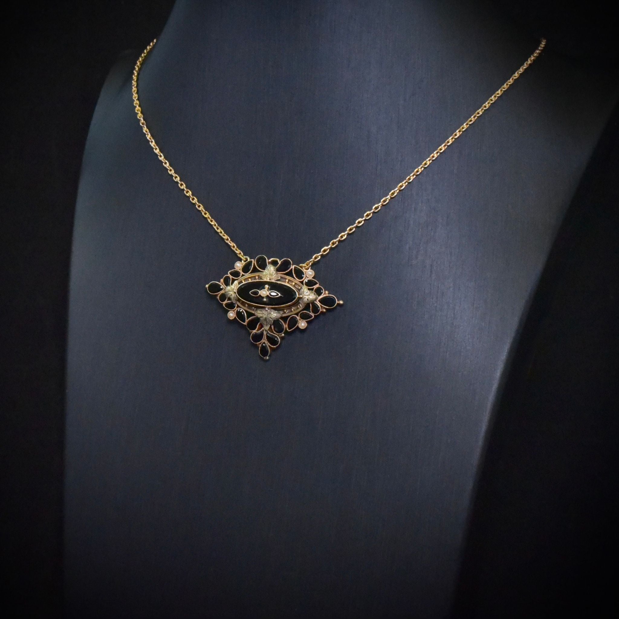 Antique Victorian 15ct (And 9ct) Onyx Pendant/Brooch Necklace Circa 1880-90