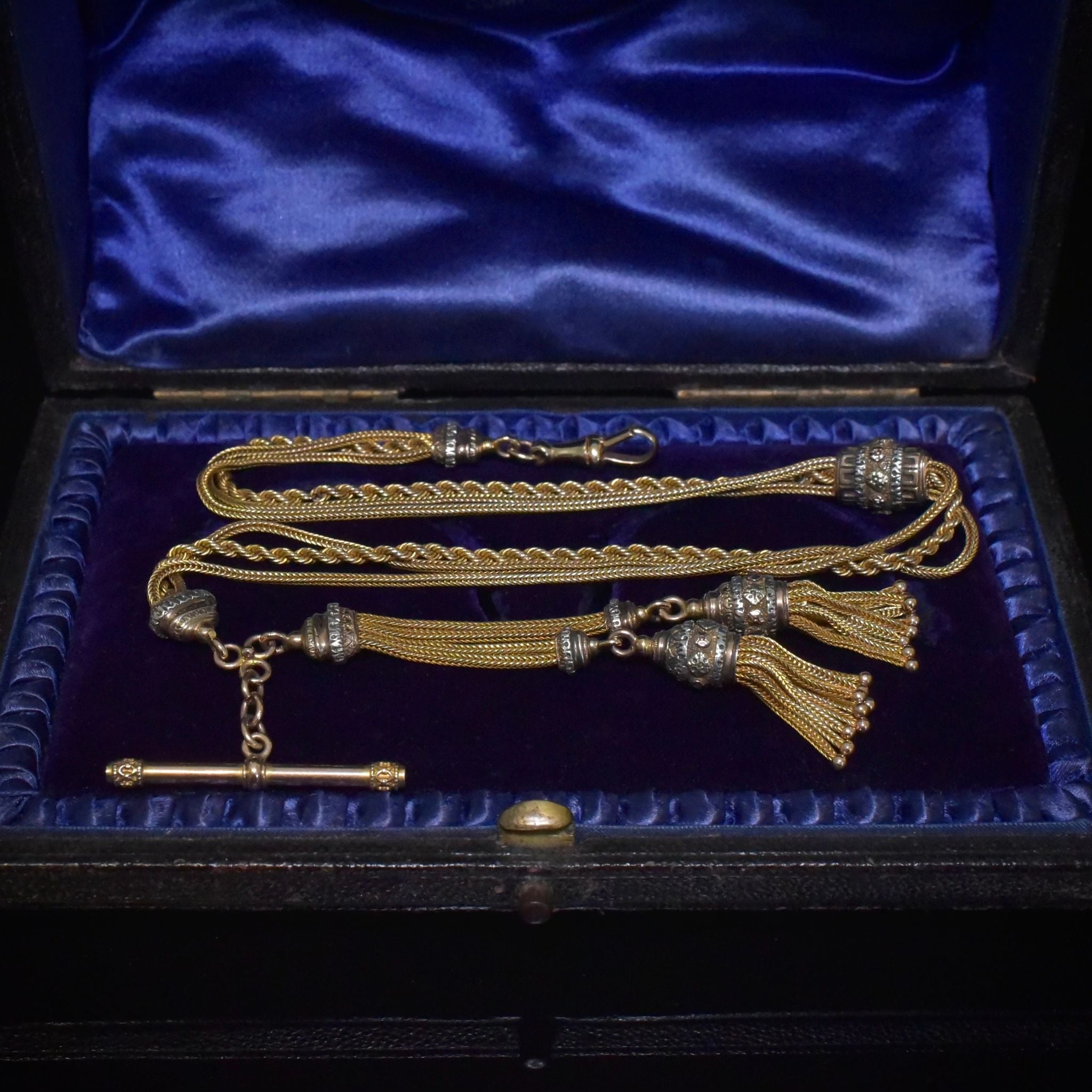 Outstanding Antique Victorian 9ct Tri-Colour Ladies Albertina Tassel Pocket Watch Chain Circa 1880-90