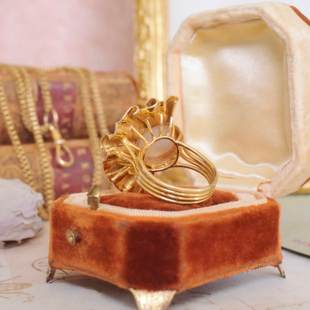 Vintage Retro Era 14ct Yellow Gold Diamond & Mabe Pearl Ring circa 1950-60’s
