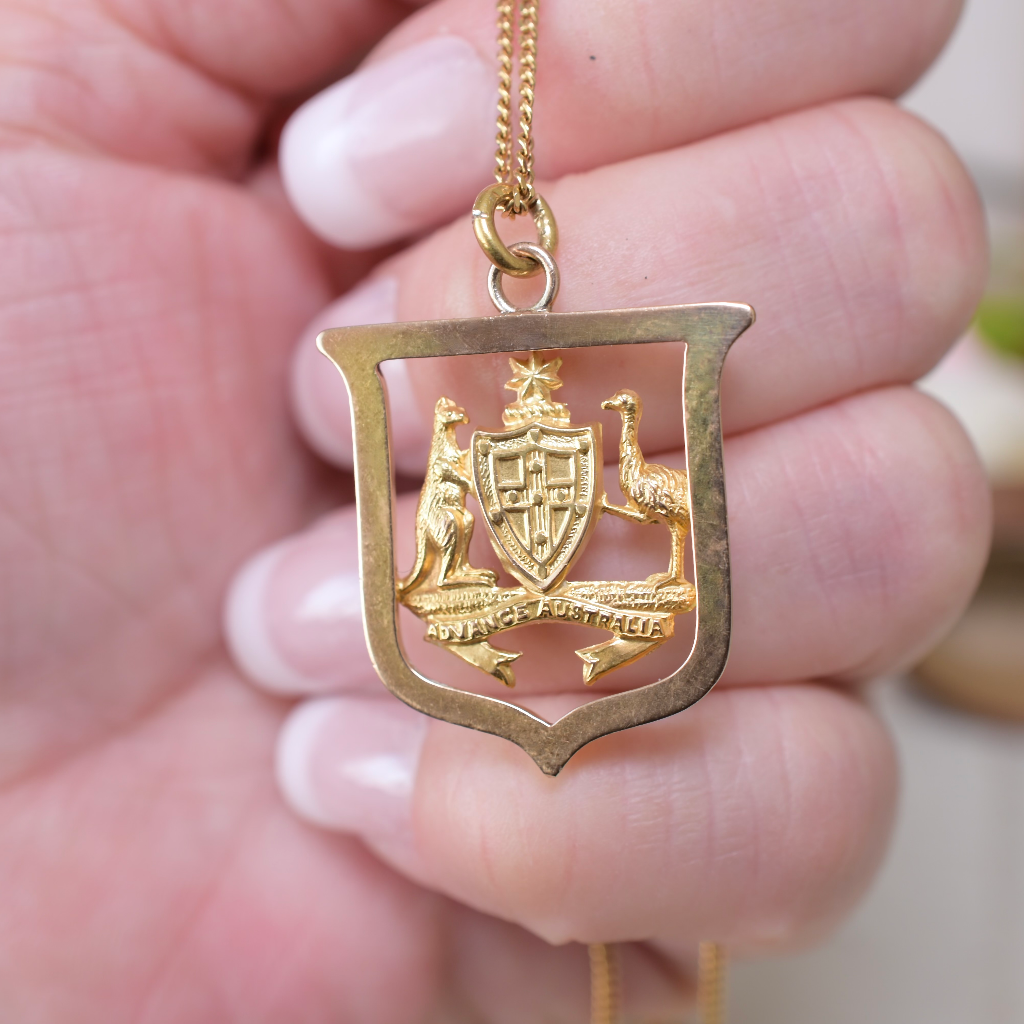 Antique Australian Willis and Sons 9ct ‘Advance Australia’ Pendant Circa 1908