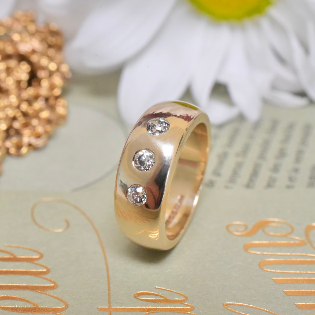 Estate 9ct Yellow Gold & Diamond Ring - Sheffield 1994
