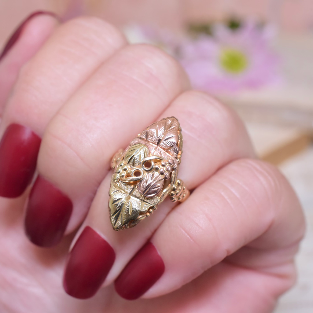 Estate 10ct Tri-Colour ‘Black Hills’ Gold Navette Ring
