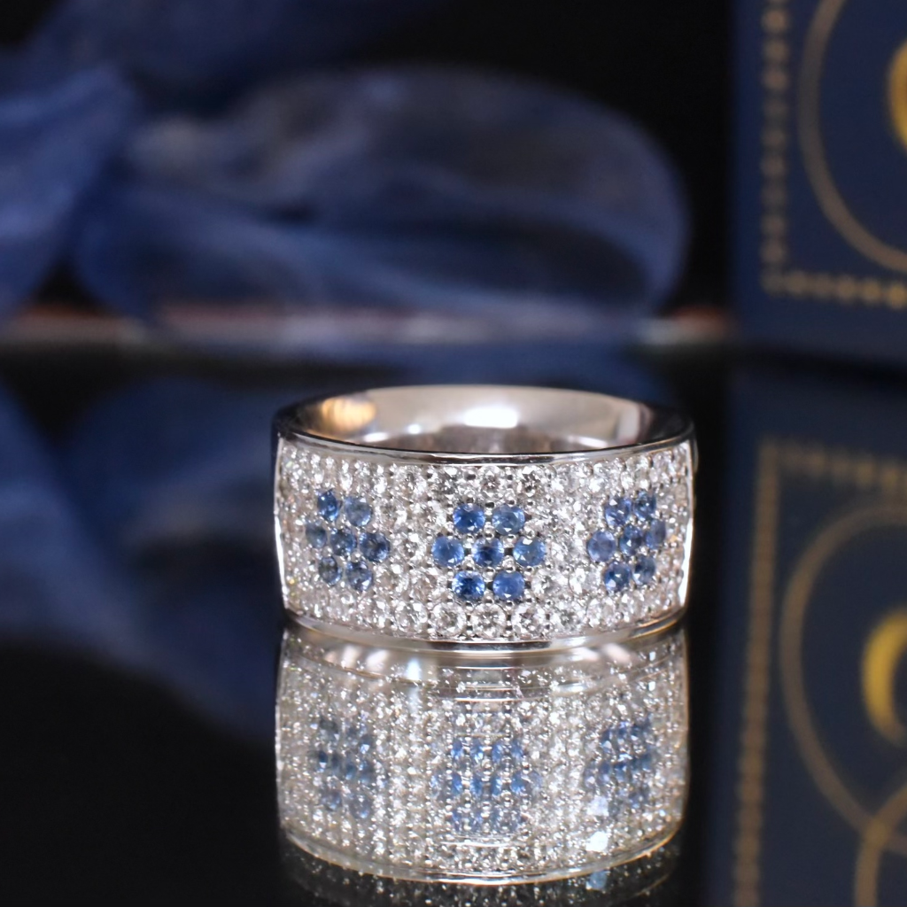 Superb 18ct White Gold Diamond And Sapphire Ring