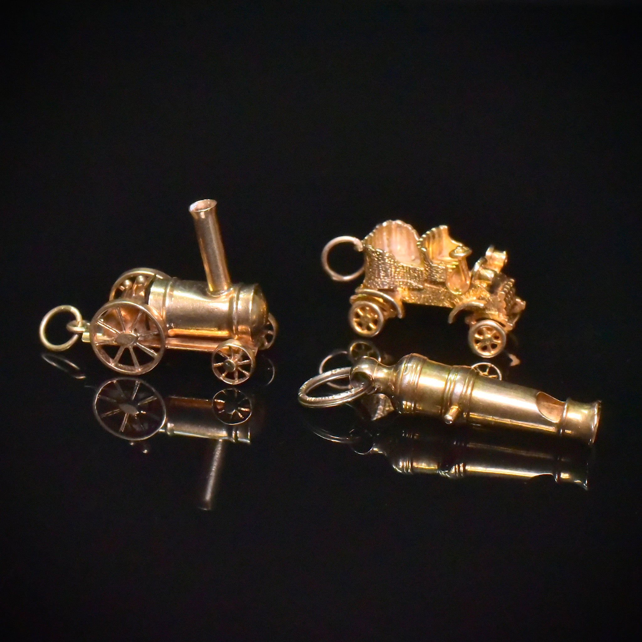 Antique Victorian 15ct (And 9ct) Yellow Gold ‘Whistle’ Canon Pendant With Antique Engraved Split Ring
