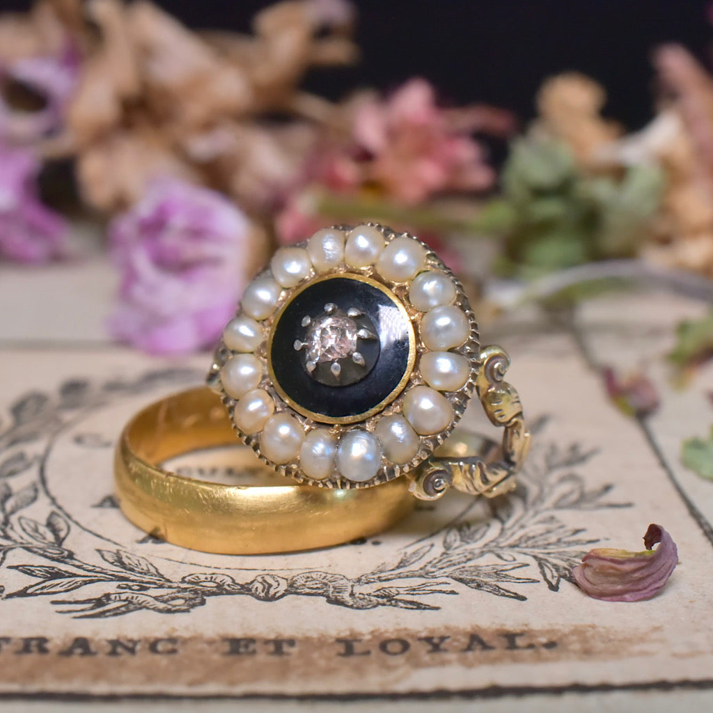 Antique Georgian/Very Early Victorian 15ct Yellow Gold Diamond And Pearl Ring Circa 1820's
