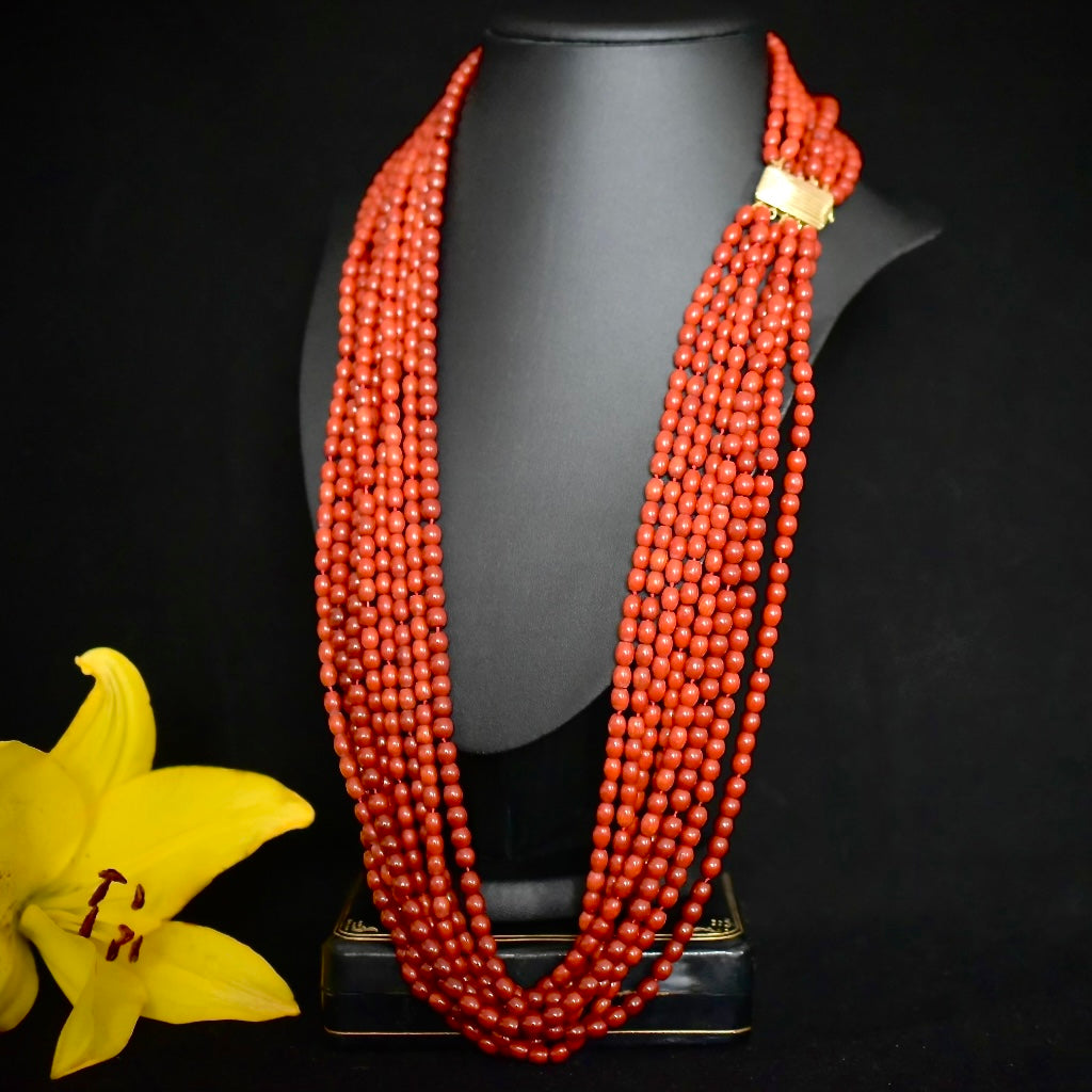 Vintage 14ct Yellow Gold And Coral Bead Necklace