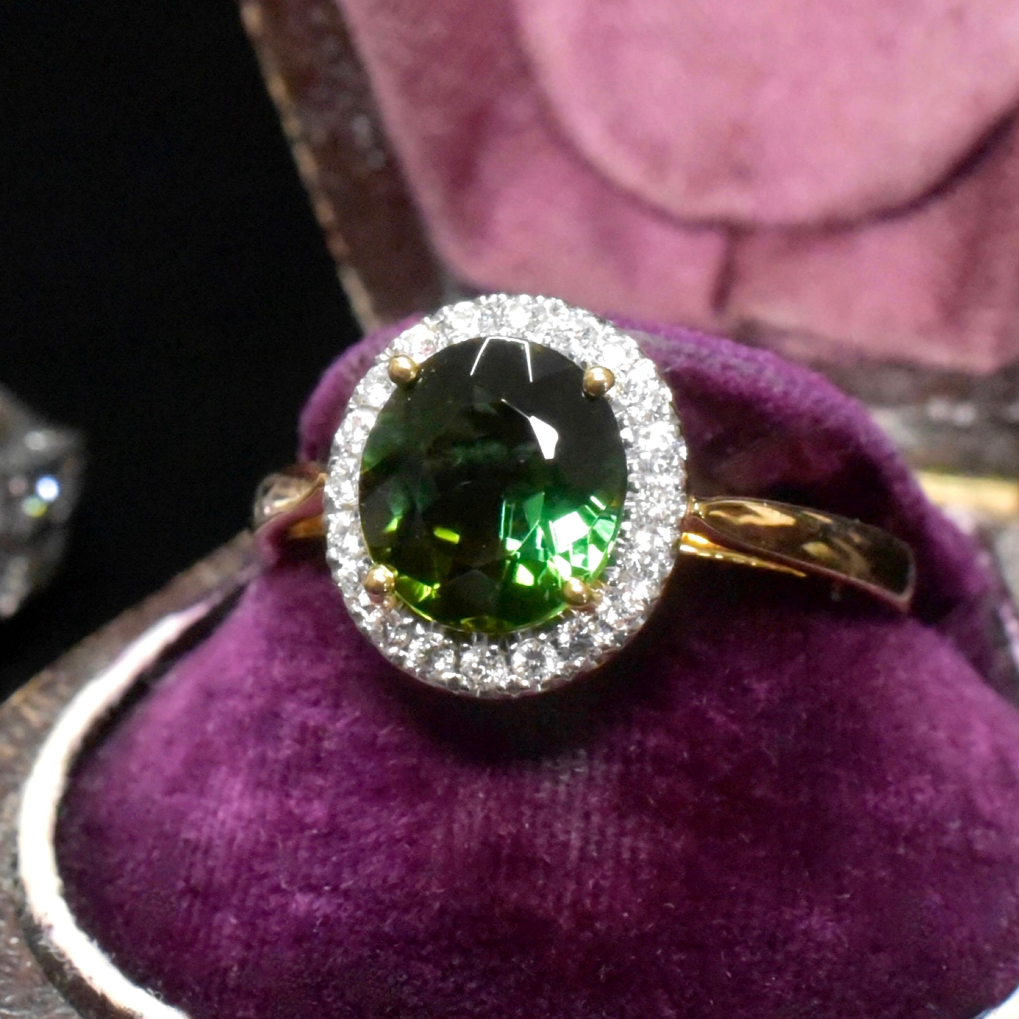 Superb 18ct Yellow Gold Tourmaline And Diamond Halo Ring Included in Purchase Valuation for $4500 AUD (2024)