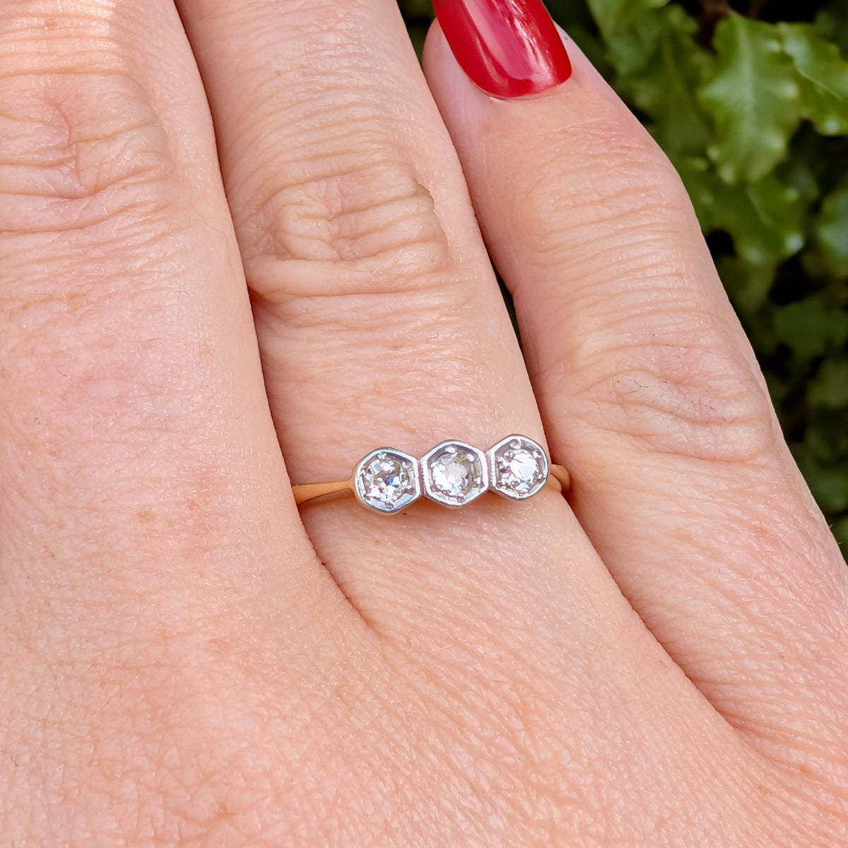 Antique 18ct Yellow Gold Diamond Trilogy Ring — TDW 0.15ct