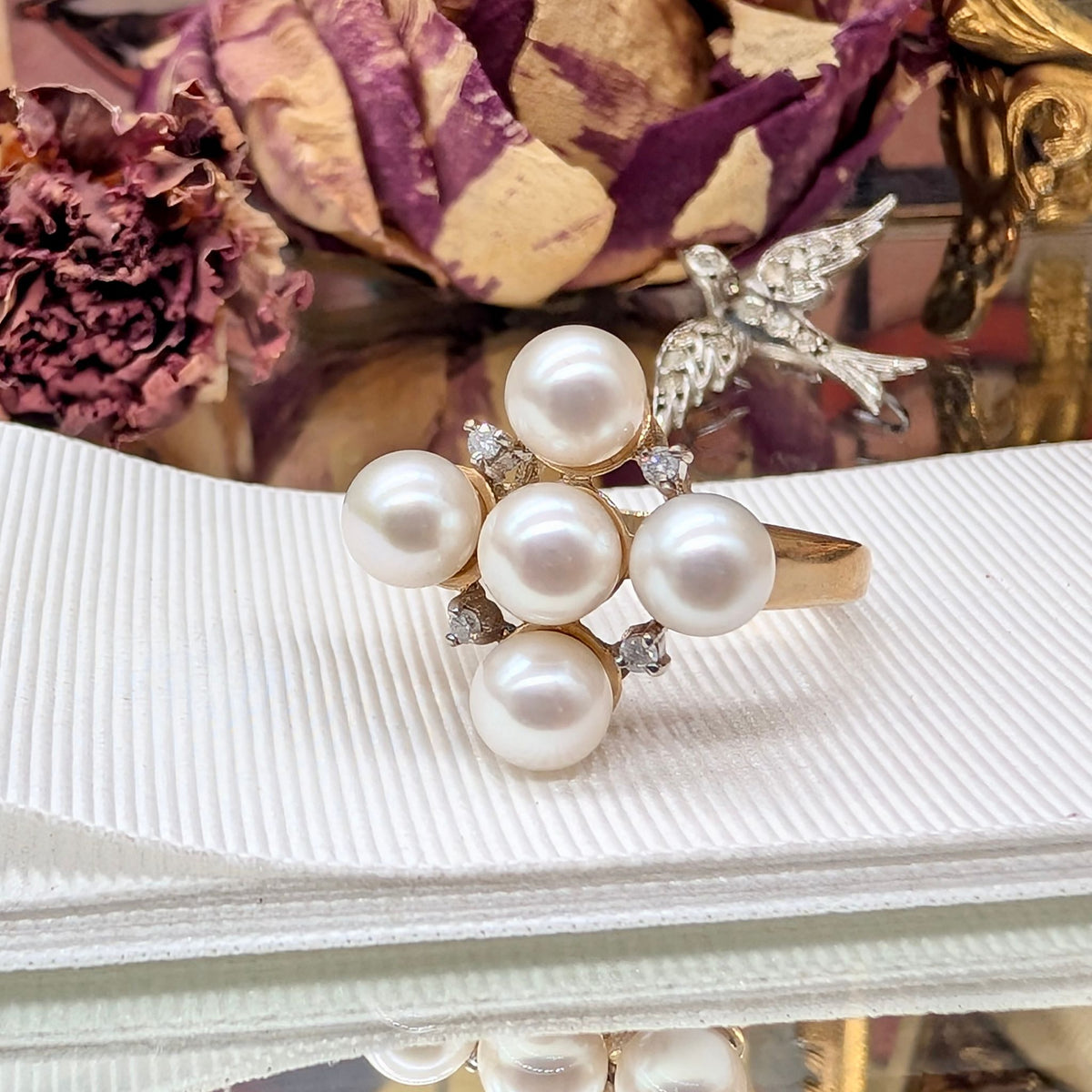 Stunning 9ct Yellow Gold Cultured Pearl And Diamond Ring - Birmingham 2006