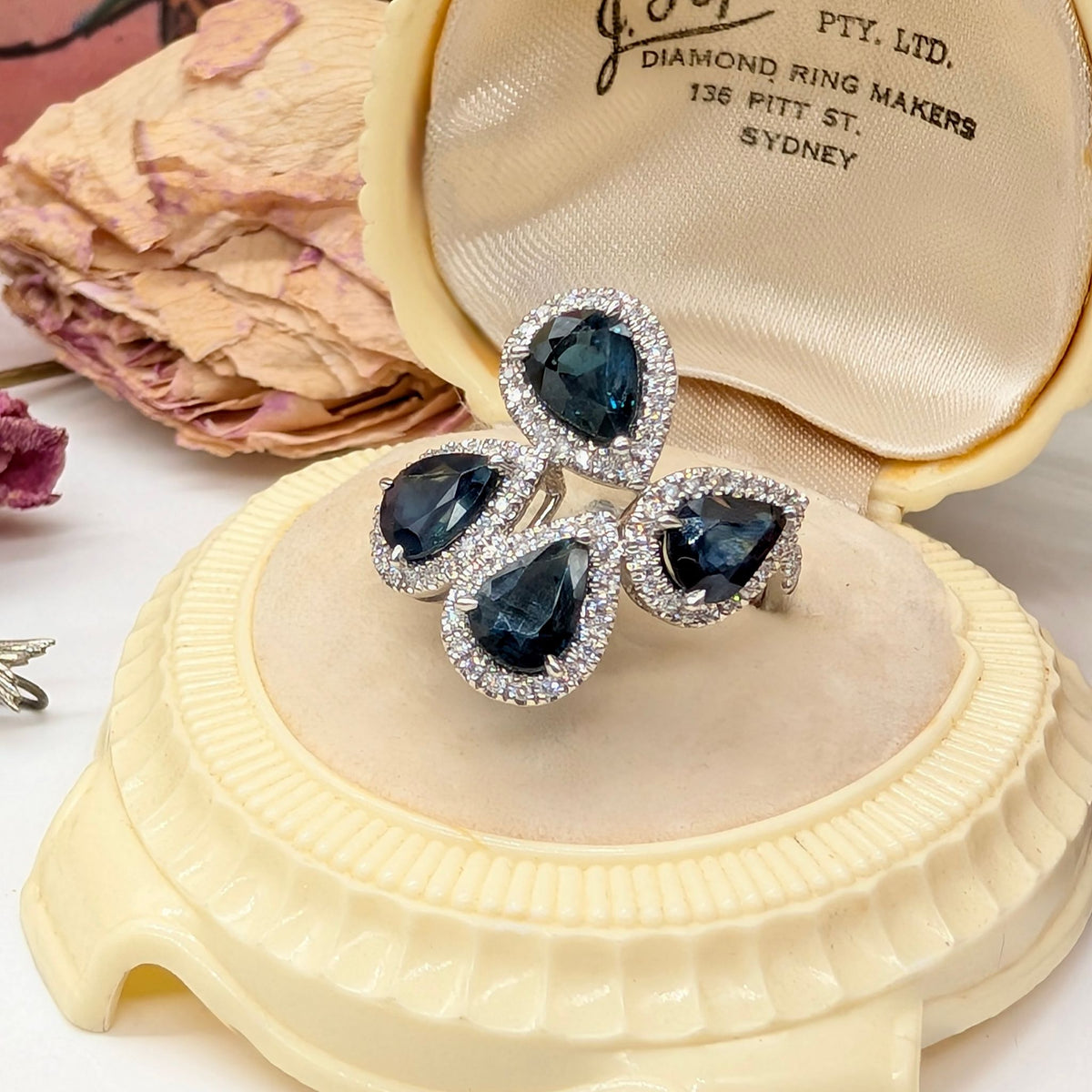Stunning 14ct White Gold Sapphire (3.35ct) And Diamond (0.34ct) Ring