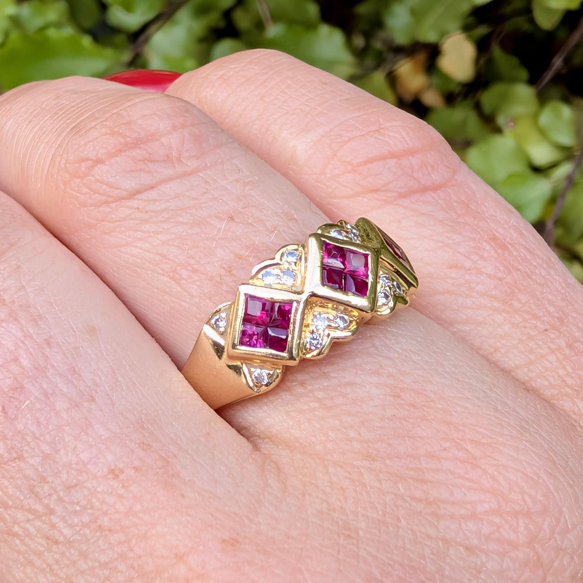 Beautiful Contemporary 18ct Yellow Gold Ruby and Diamond Cluster Ring