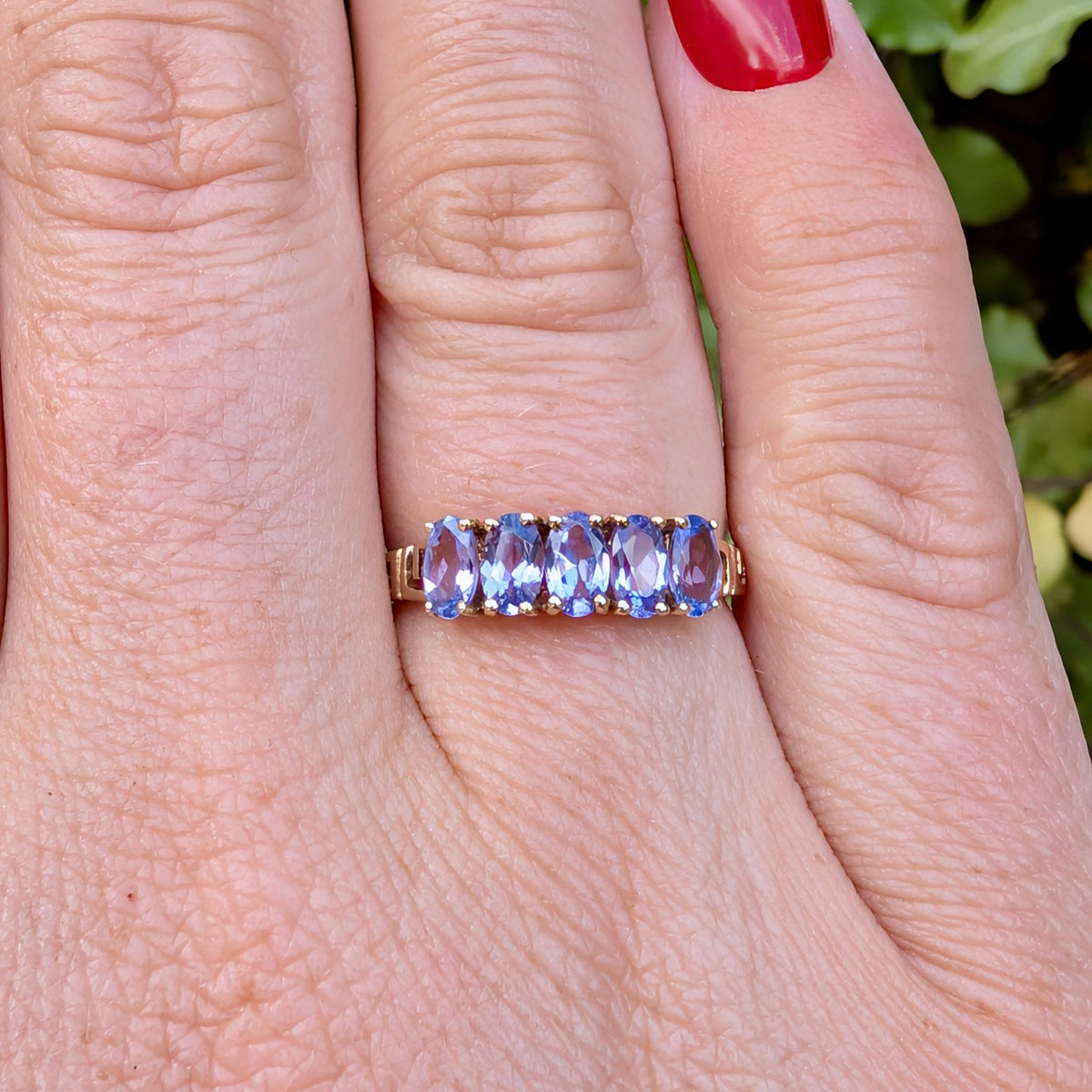 Gorgeous Contemporary 9ct Yellow Gold Tanzanite Half Hoop Ring