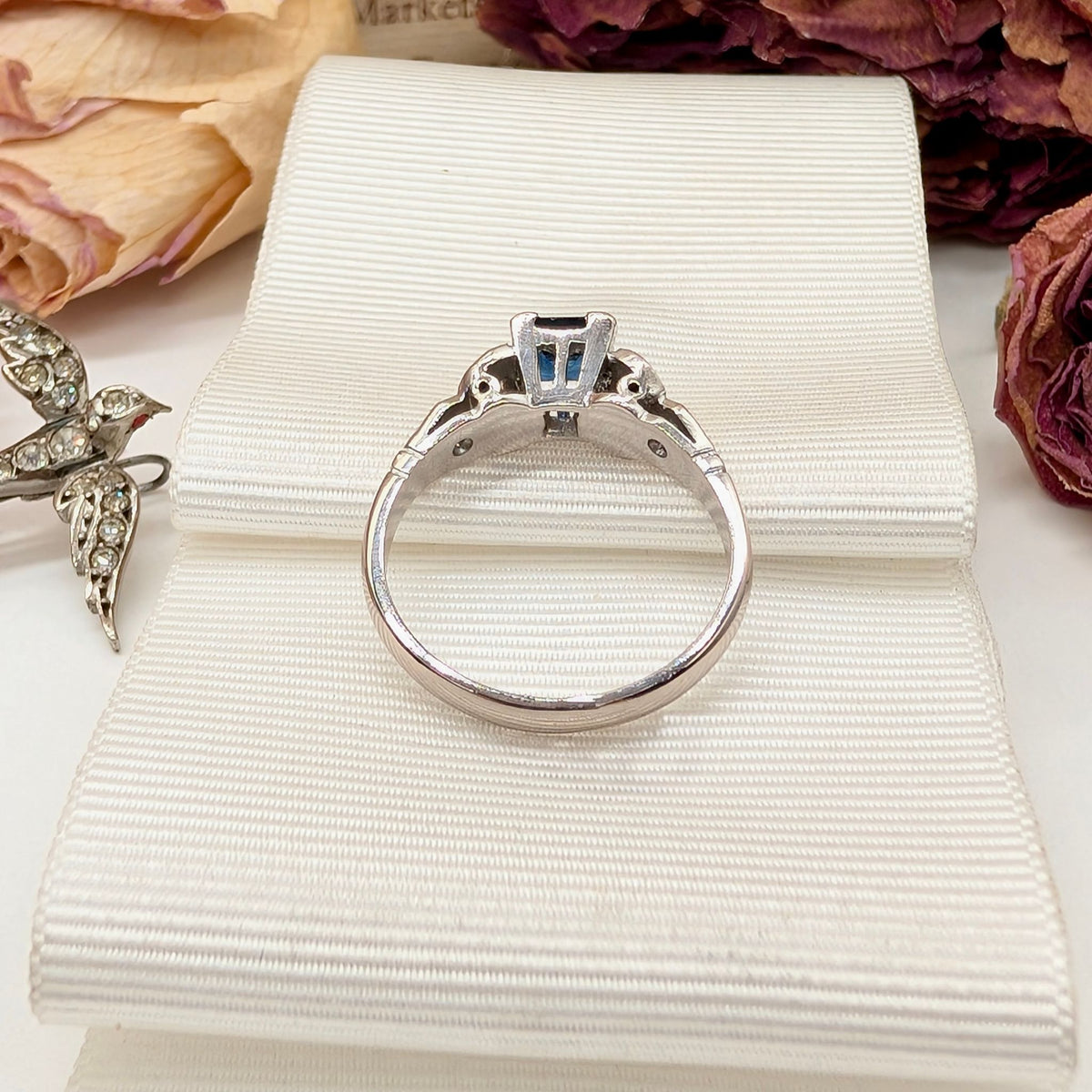 Vintage Australian 18ct White Gold Natural Sapphire 0.47ct And Diamond Ring