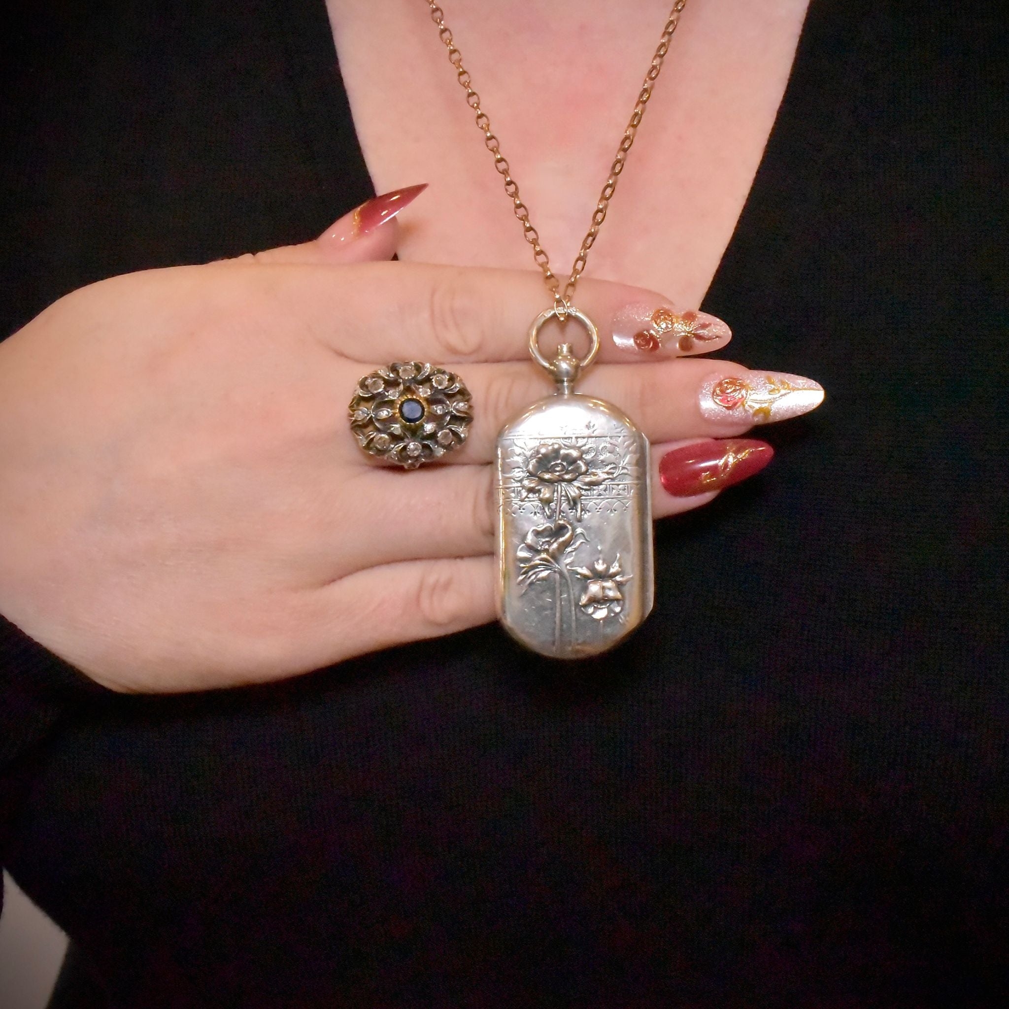 Charming Art Nouveau Era Sterling Silver European Double Sovereign Case Circa 1900-1910