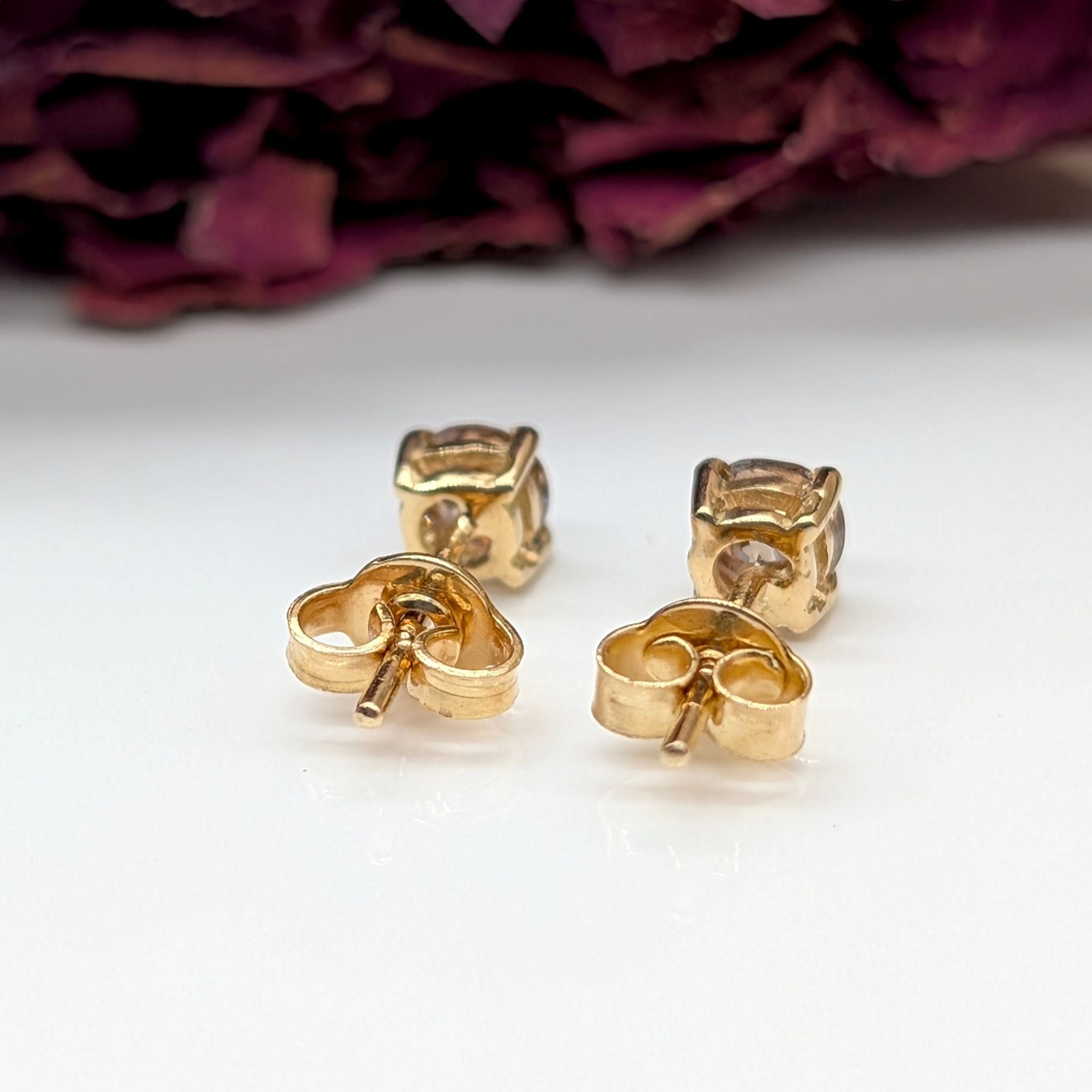 Stunning 9ct and 18ct Yellow Gold Champagne Diamond Earrings TDW 0.74CT
