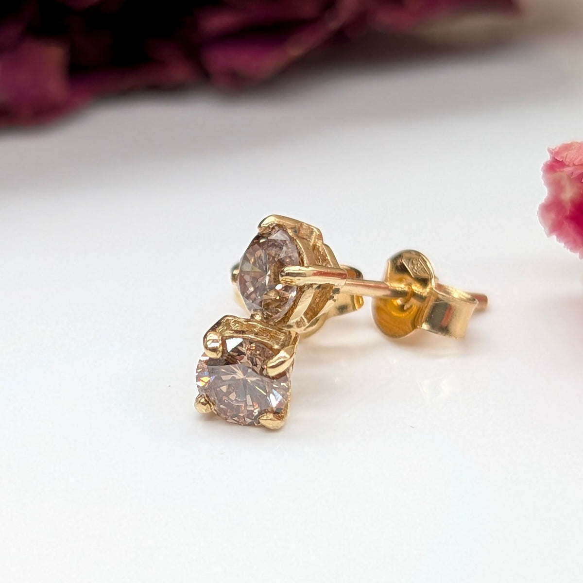 Stunning 9ct and 18ct Yellow Gold Champagne Diamond Earrings TDW 0.74CT