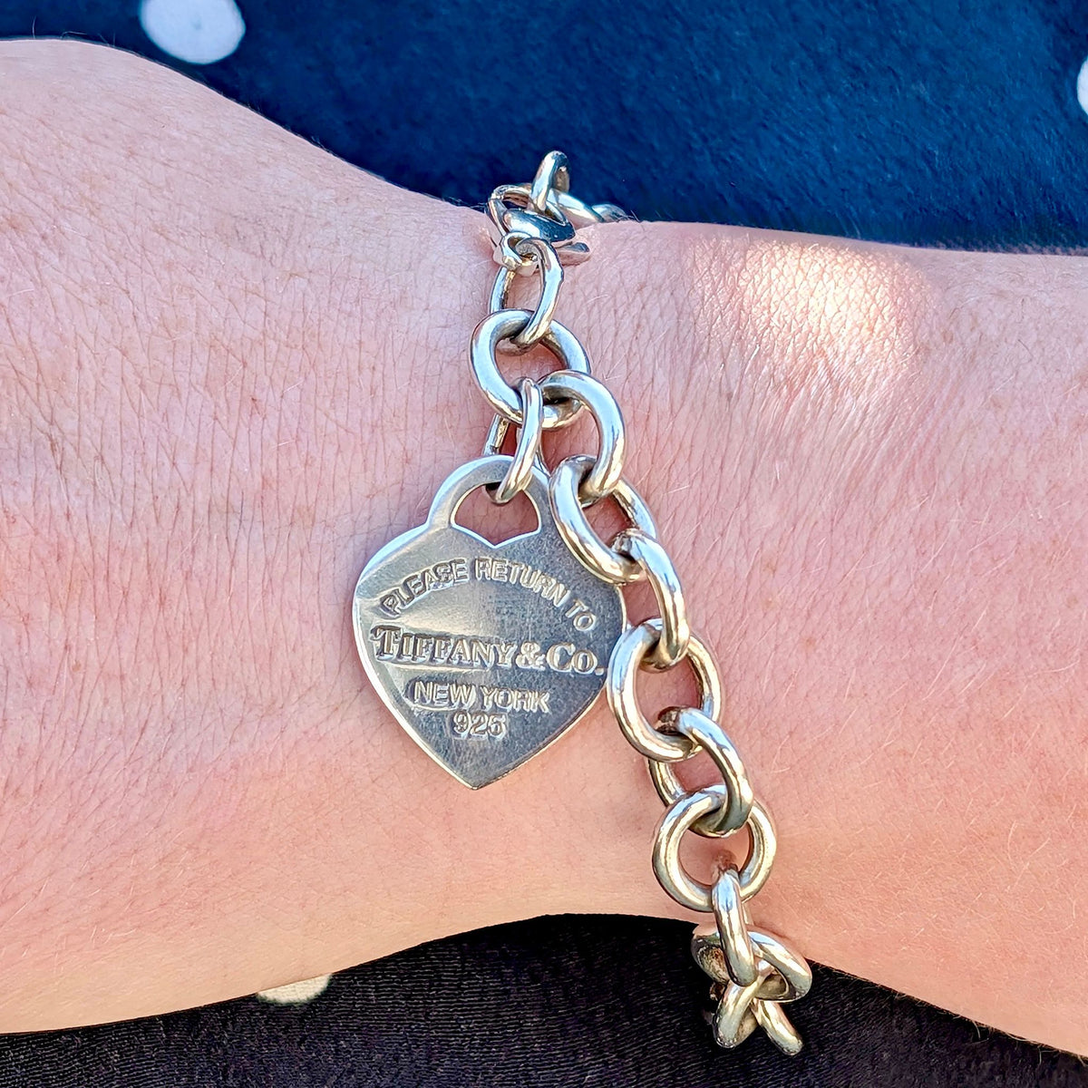 Contemporary Tiffany & Co. “Return to Tiffany” Sterling Silver Heart Tag Bracelet Complete With Original Pouch