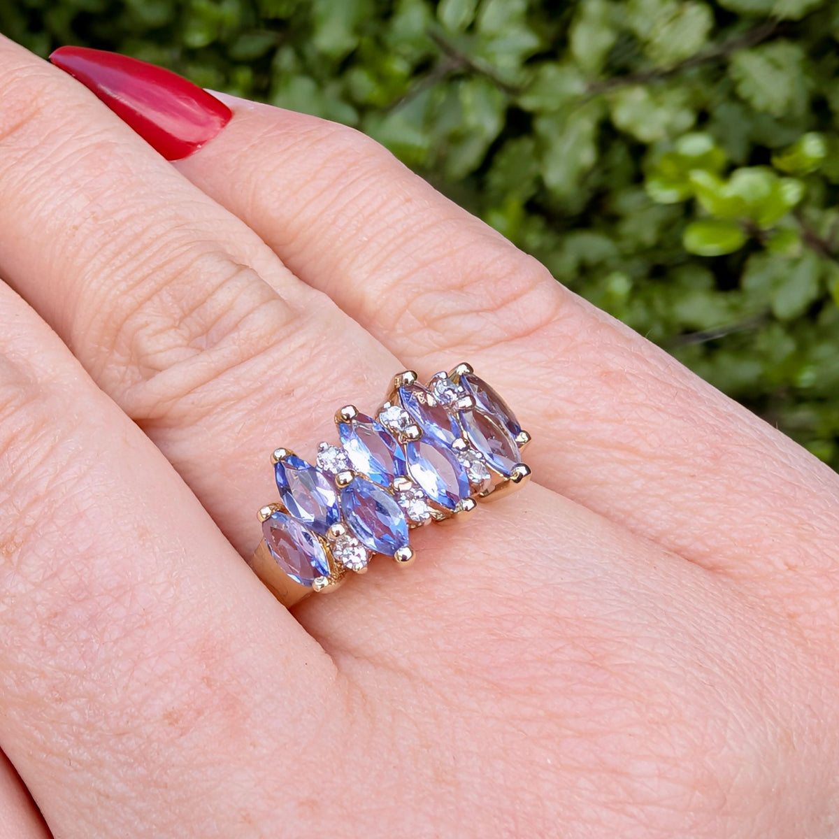 Gorgeous Contemporary 9ct Yellow Gold Tanzanite And Diamond Ring