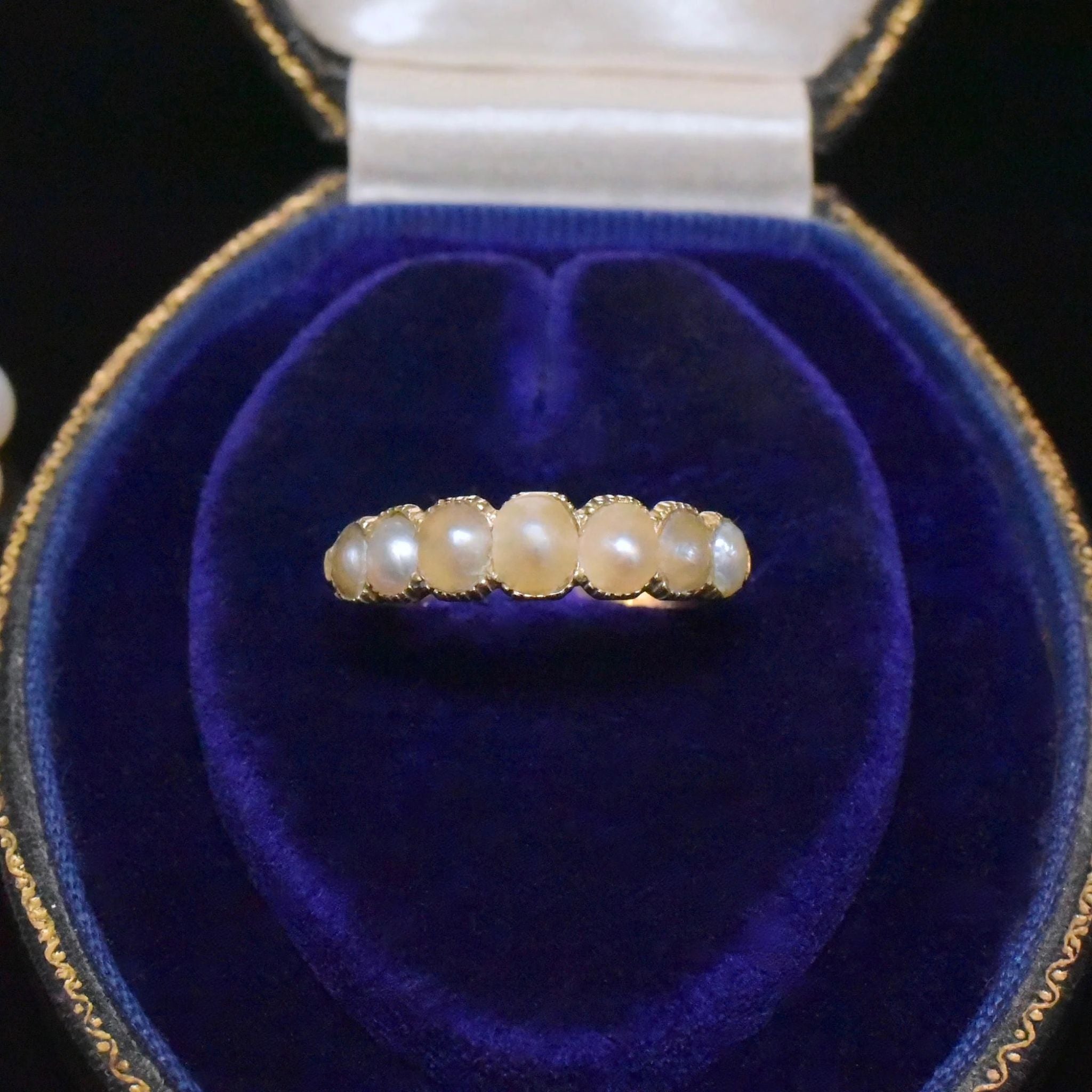 Antique Georgian 15ct Yellow Gold Half Hoop Natural Half Pearl Ring Circa 1815-25