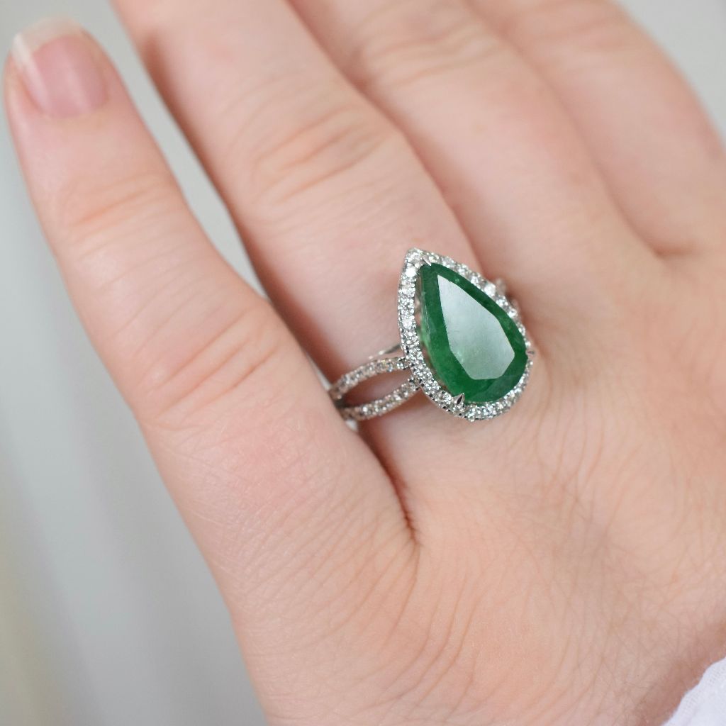 Modern 14ct White Gold Pear-Shape Emerald And Diamond Ring Independent Insurance/Retail Replacement Valuation Included For $8,250 AUD