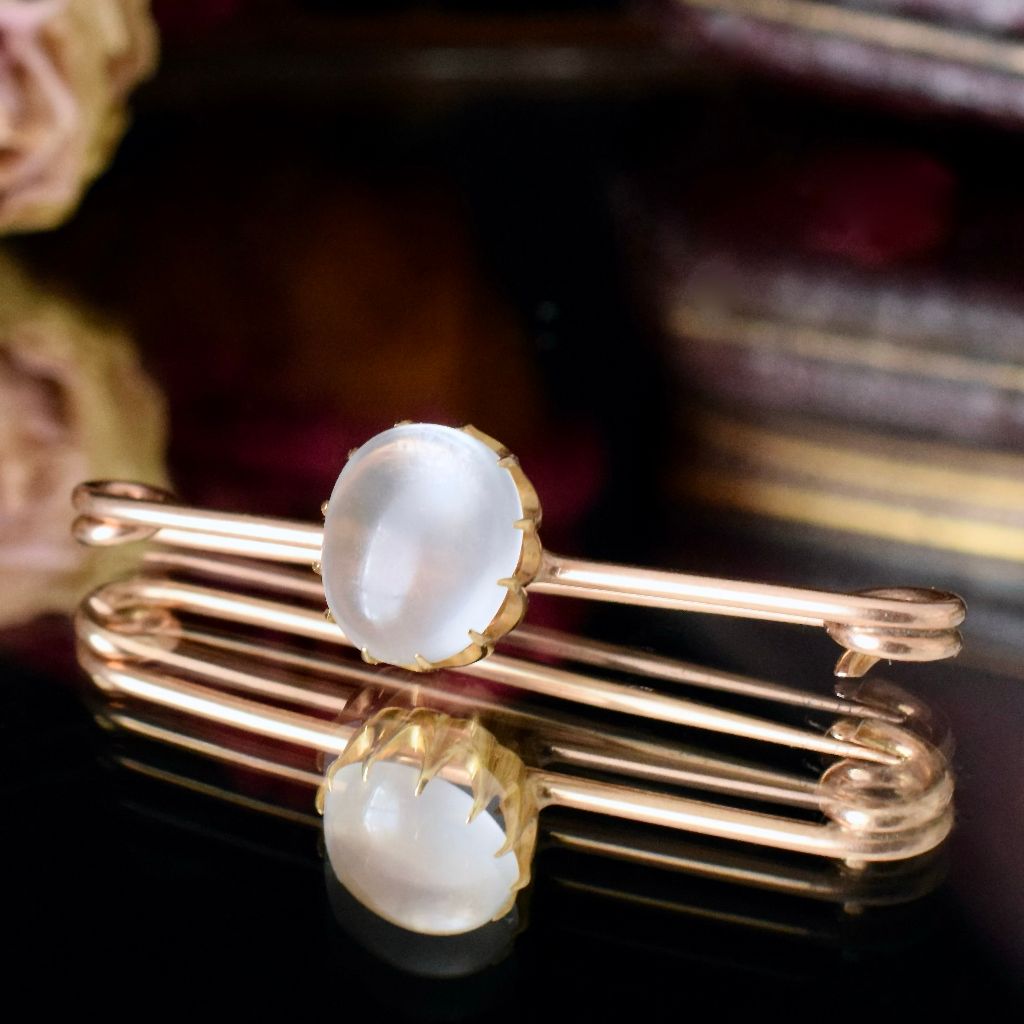 Antique Victorian/Early Edwardian 9ct Rose Gold Moonstone Brooch