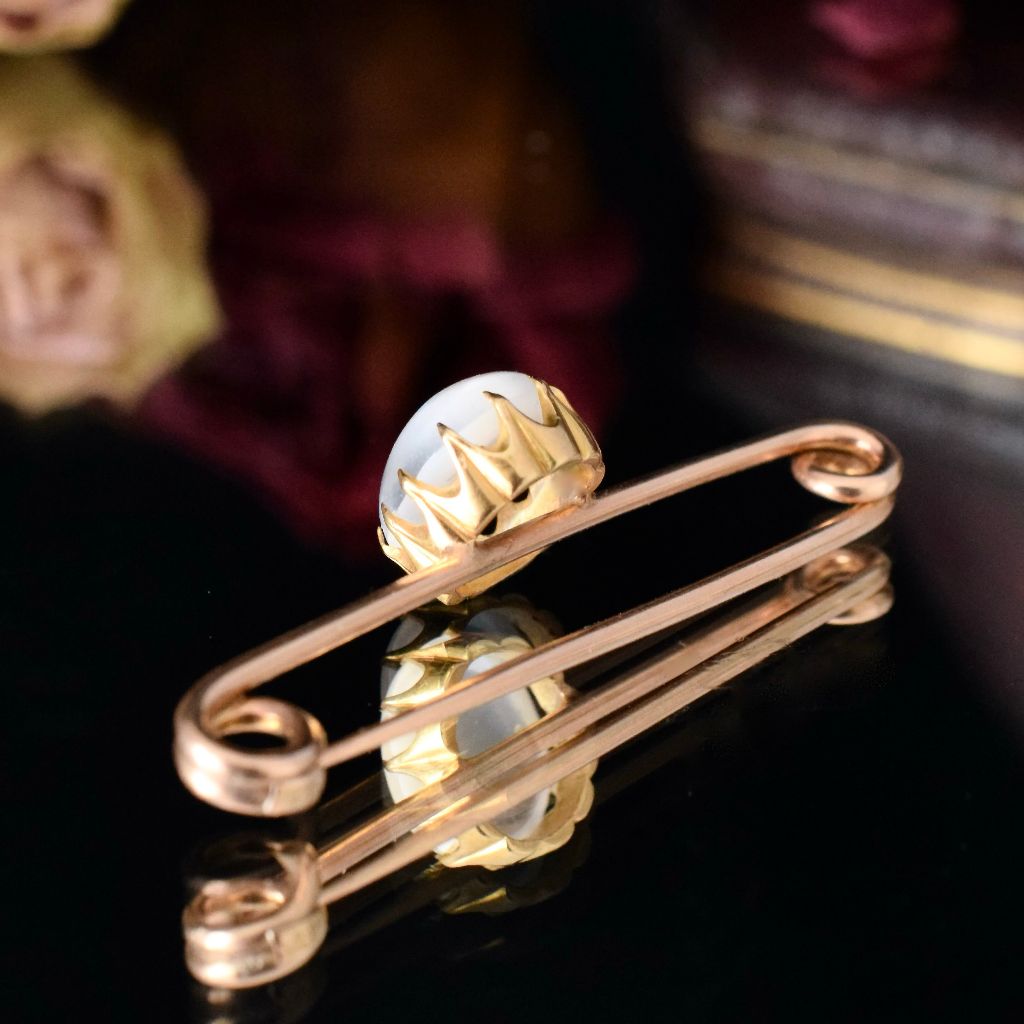 Antique Victorian/Early Edwardian 9ct Rose Gold Moonstone Brooch