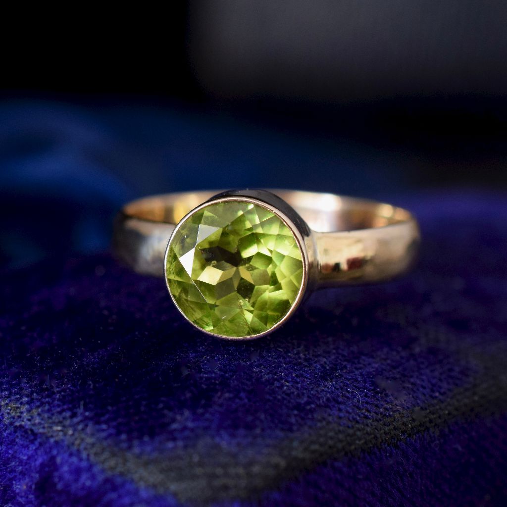 Modern 9ct Yellow Gold Natural Peridot Solitaire Ring