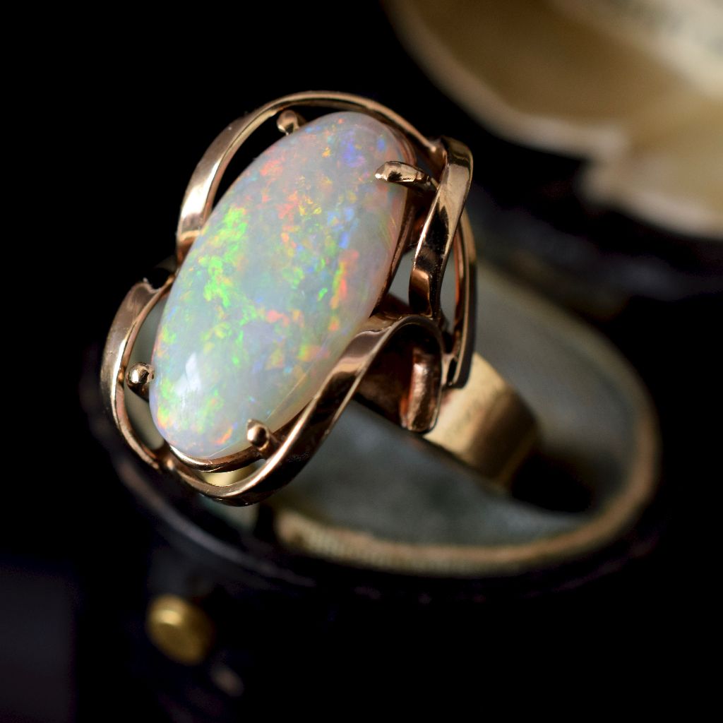 Vintage 9ct Yellow Gold Coober Pedy Solid White Opal