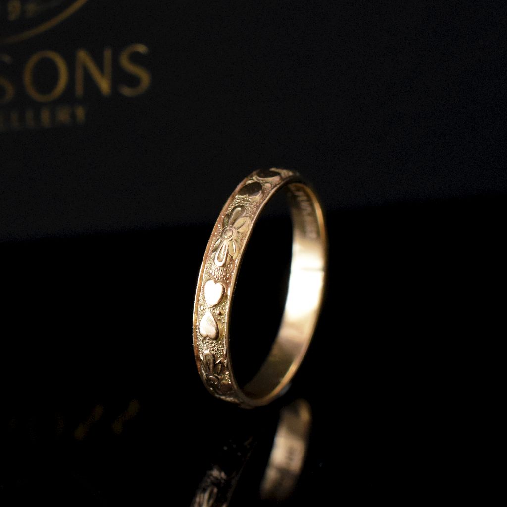 Vinage 10ct Yellow Gold Daisy / Hearts Band By ‘Lustre’ Australia Circa 1949