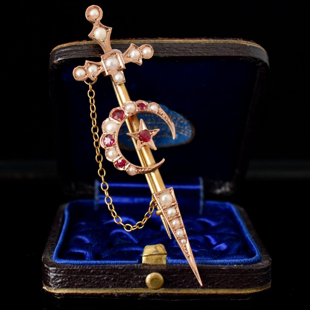 Antique Australian 9ct Gold Cresent / Star Brooch Circa 1905