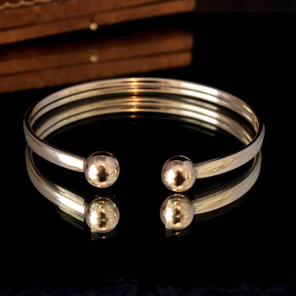 Modern 9ct Yellow Gold ‘Torque’ Open Cuff Bangle 10 Grams
