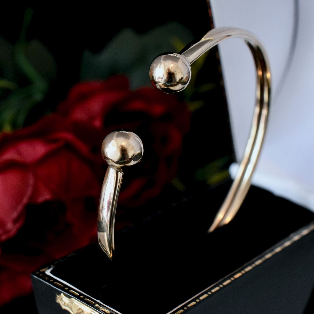 Modern 9ct Yellow Gold ‘Torque’ Open Cuff Bangle 10 Grams