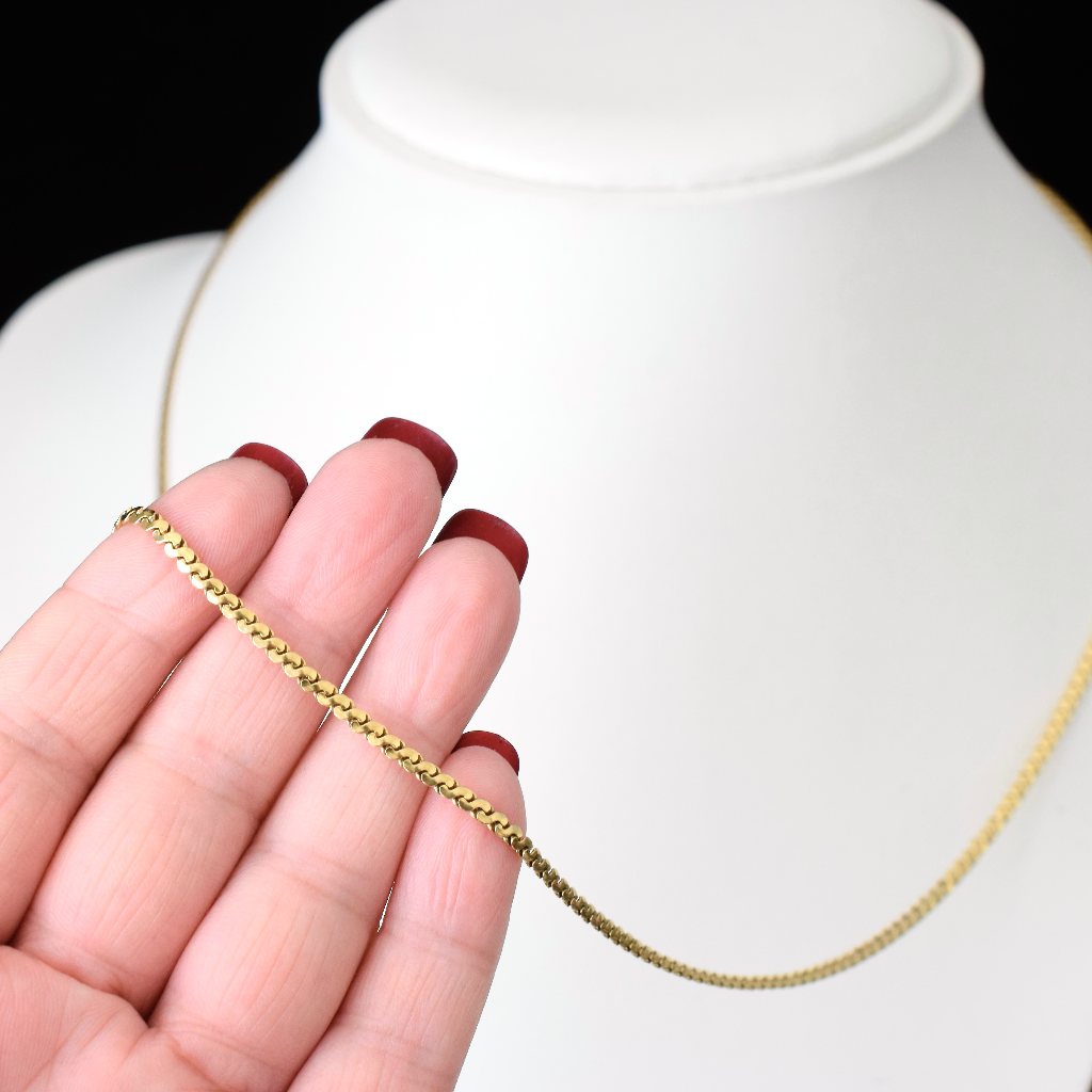 Modern Italian 18ct Yellow Gold Serpentine Chain - Arezzo - 14 Grams
