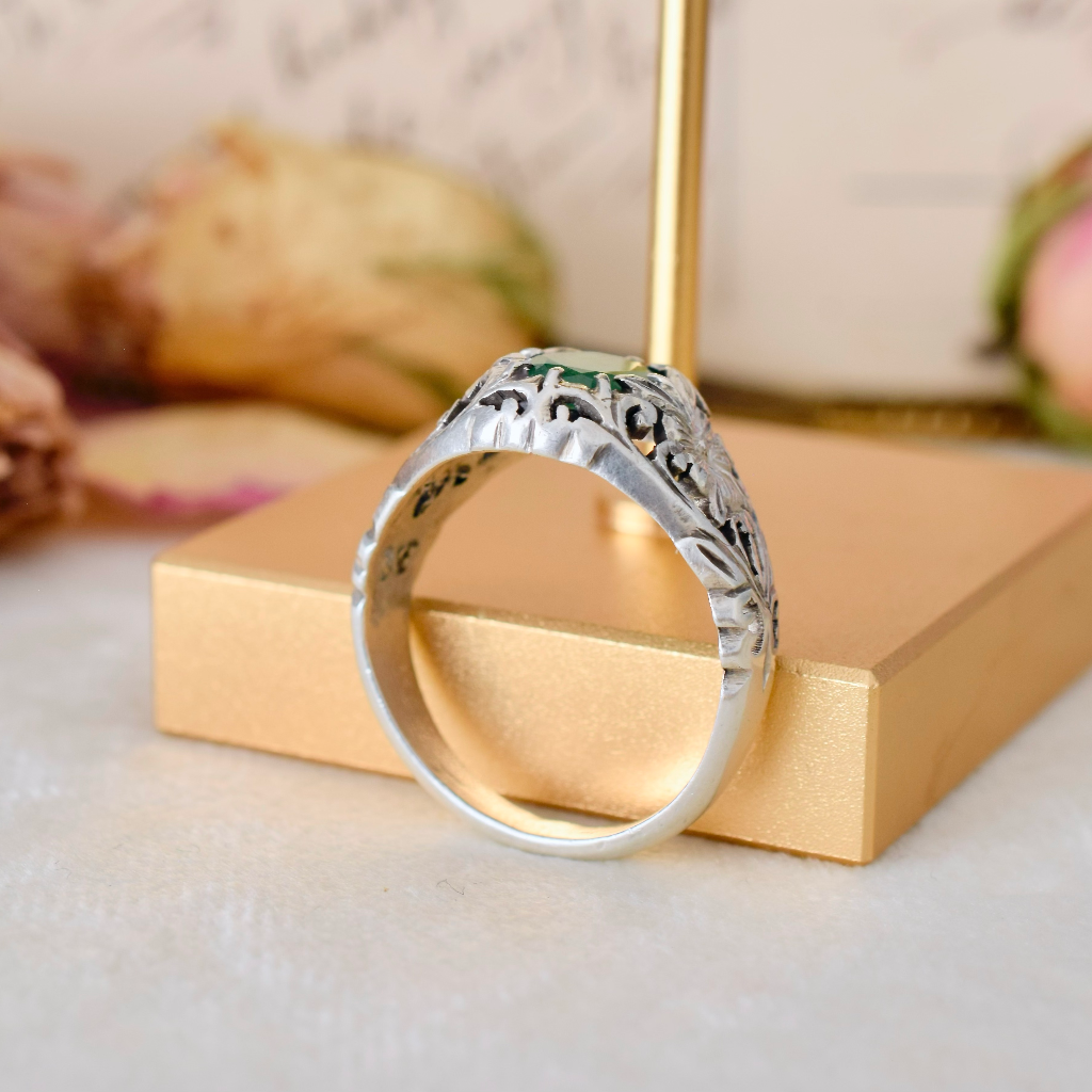 Modern/Vintage Sterling Silver And Emerald Ring