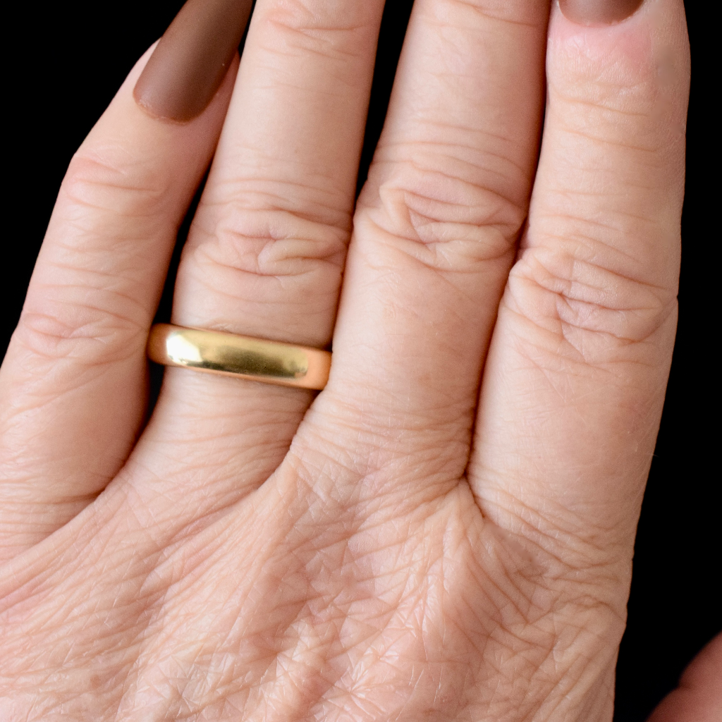 Modern 18ct Yellow Gold ‘U’ Shaped Ring