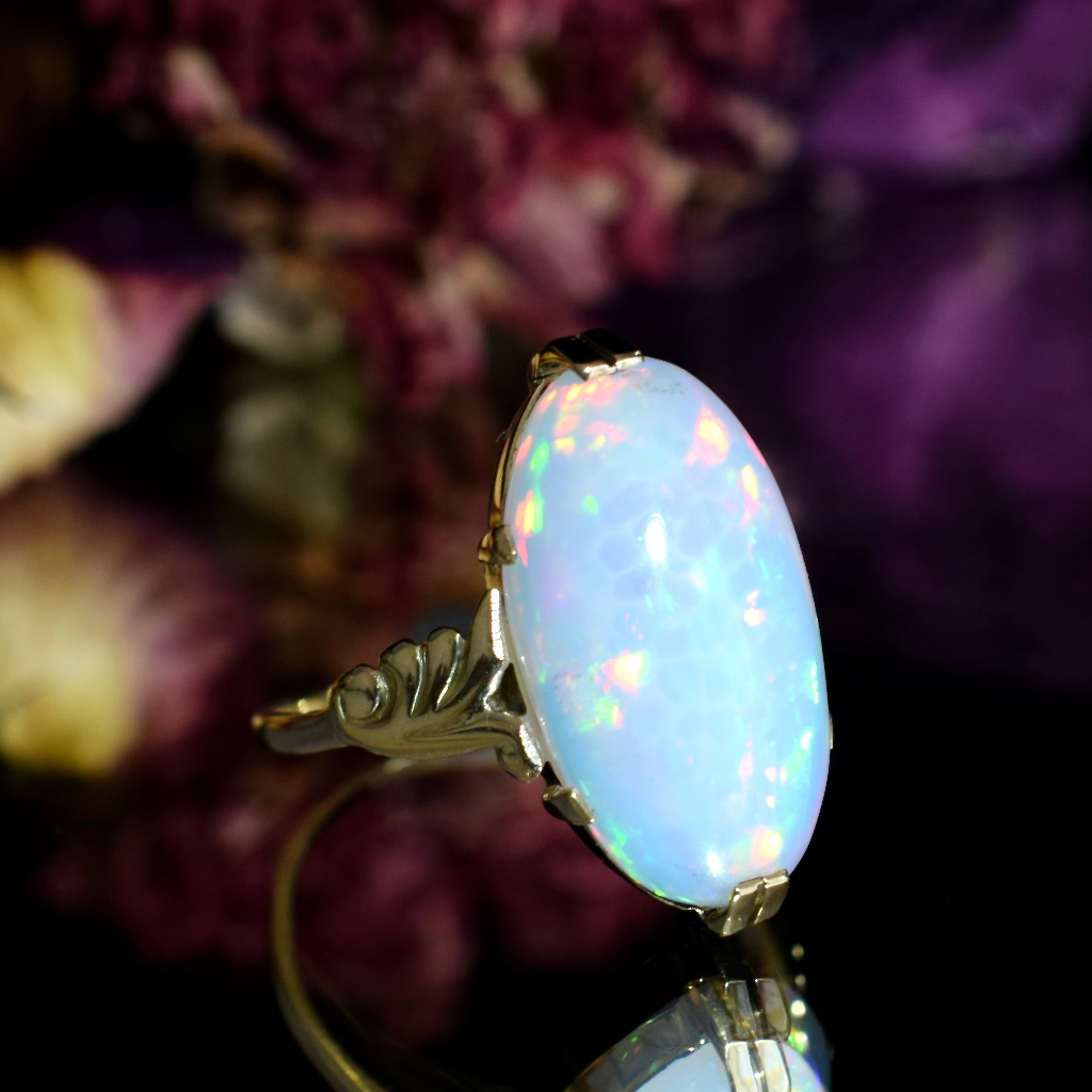 Vintage 9ct Yellow Gold Ring With Modern 5.5ct Ethiopian Opal