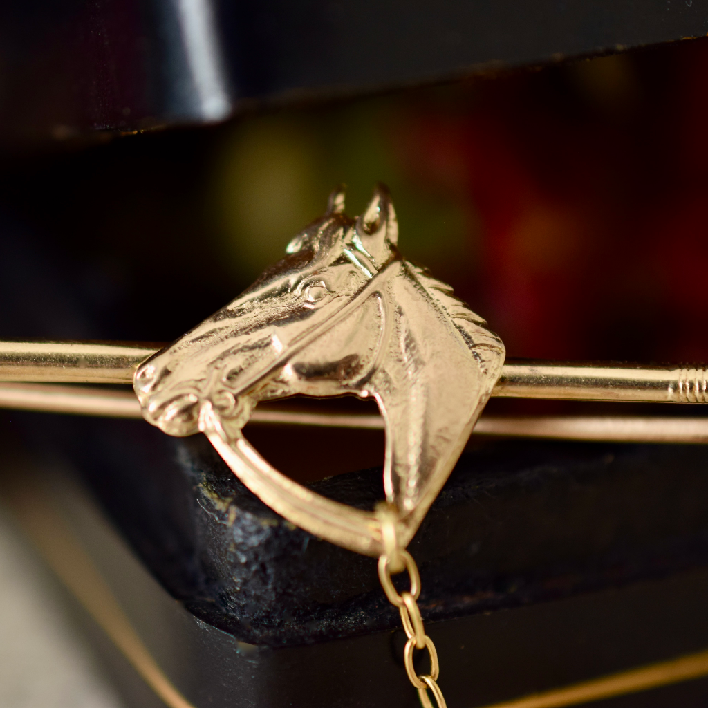 Vintage Australian 9ct Yellow Gold ‘Horse and Crop’ Bar Brooch By ‘Rodd’ Circa 1950