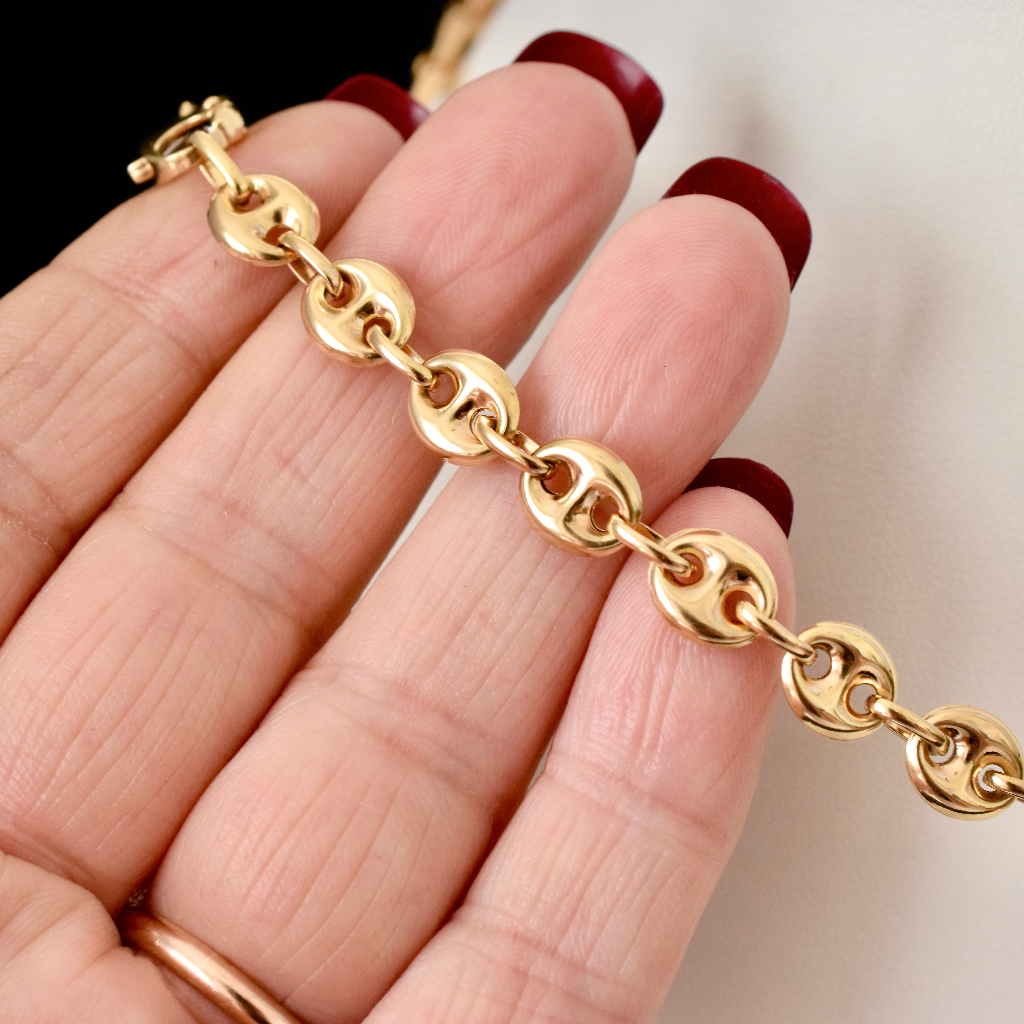 Modern Italian 9ct Yellow Gold Puffed Marriner Link Chain By UnoAErre 47cm