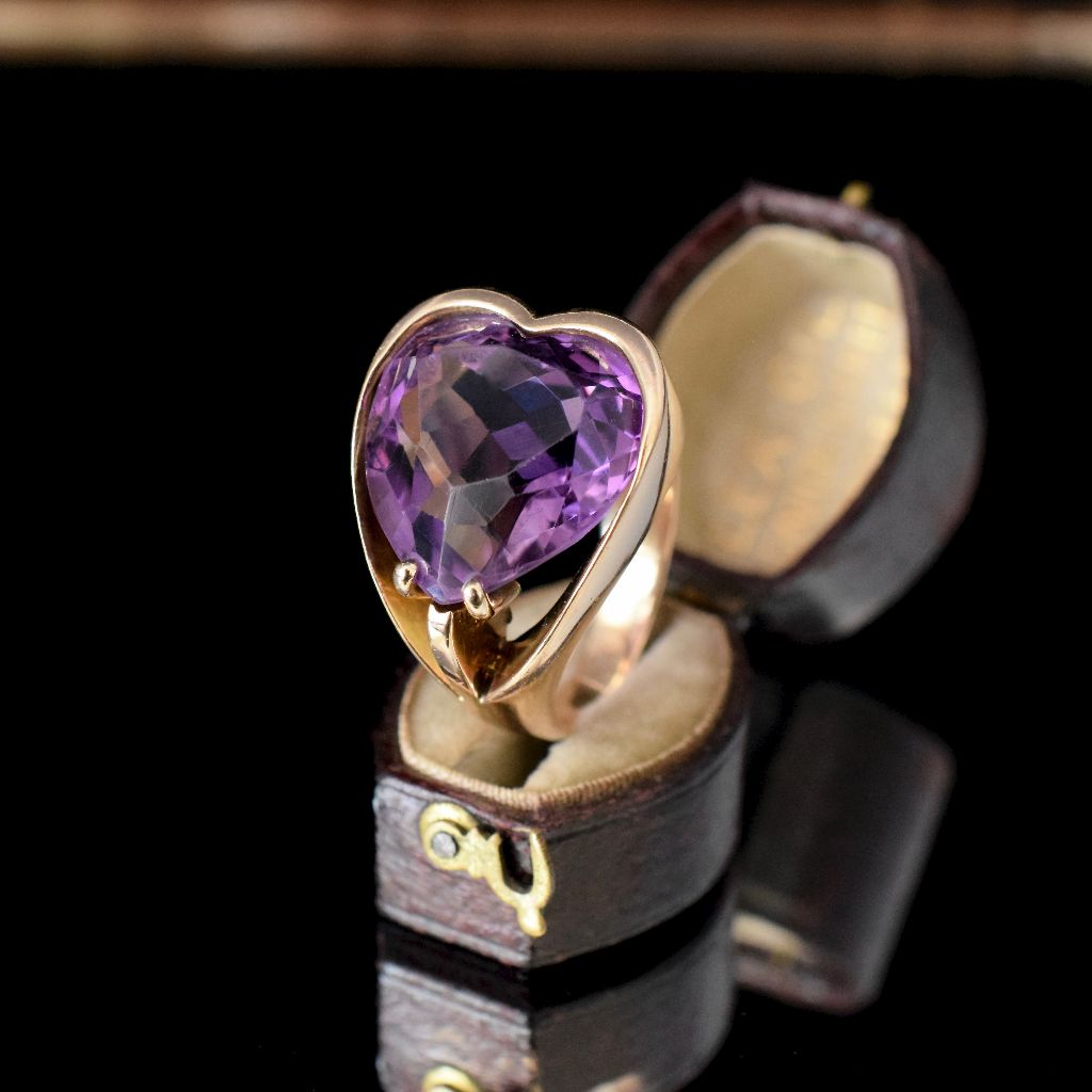 Vintage 14ct Gold Carved Amethyst Heart Ring 17.4 Grams