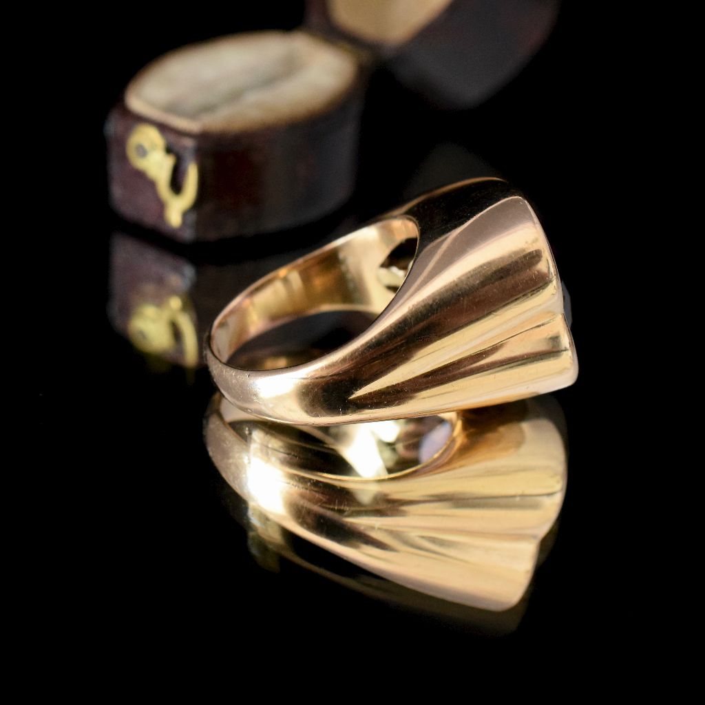Vintage 14ct Gold Carved Amethyst Heart Ring 17.4 Grams