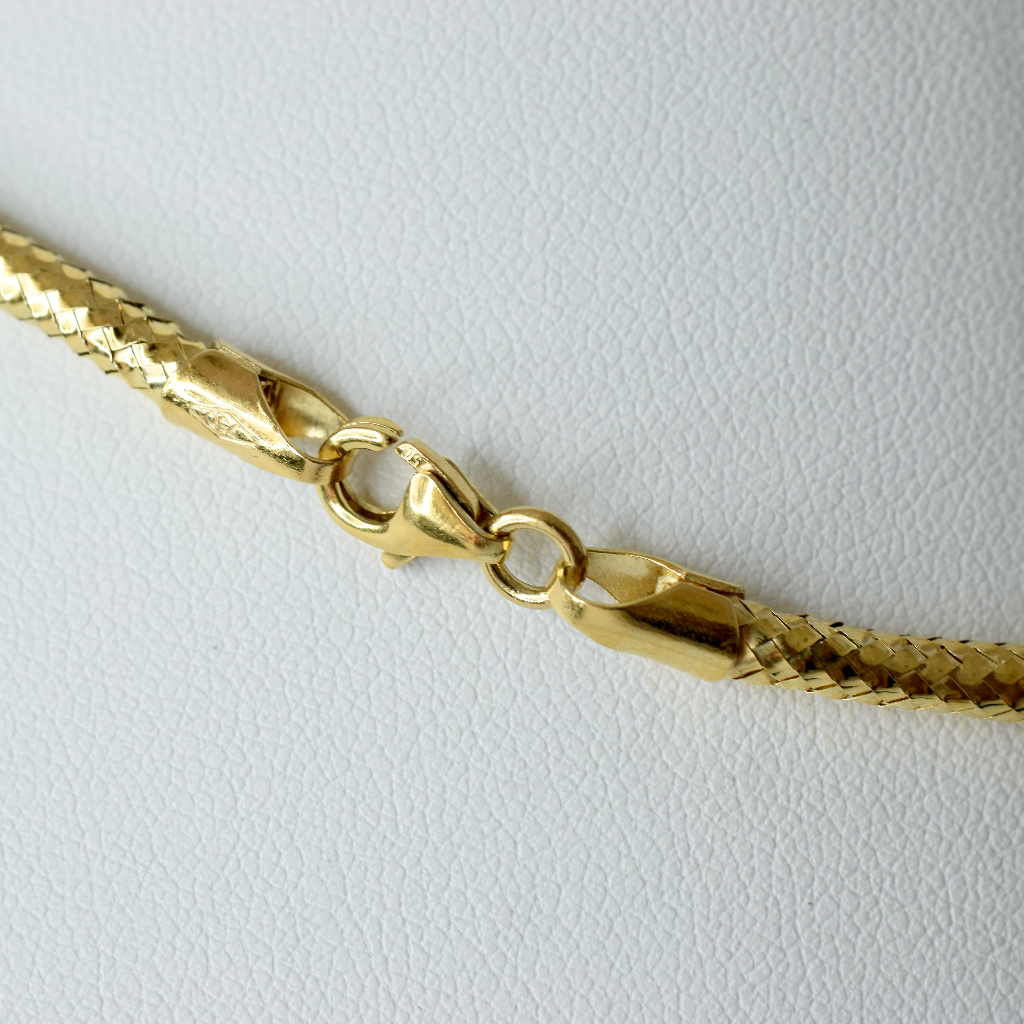 Modern 18ct Yellow Gold Woven Omega Chain Necklace