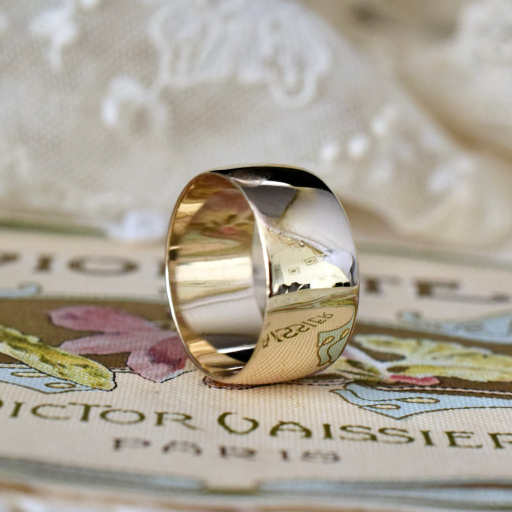 Vintage 9ct Yellow Gold Wide Cigar Band - London 1974