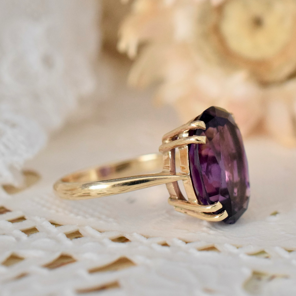 Vintage 9ct Yellow Gold Oval Amethyst Solitaire Ring