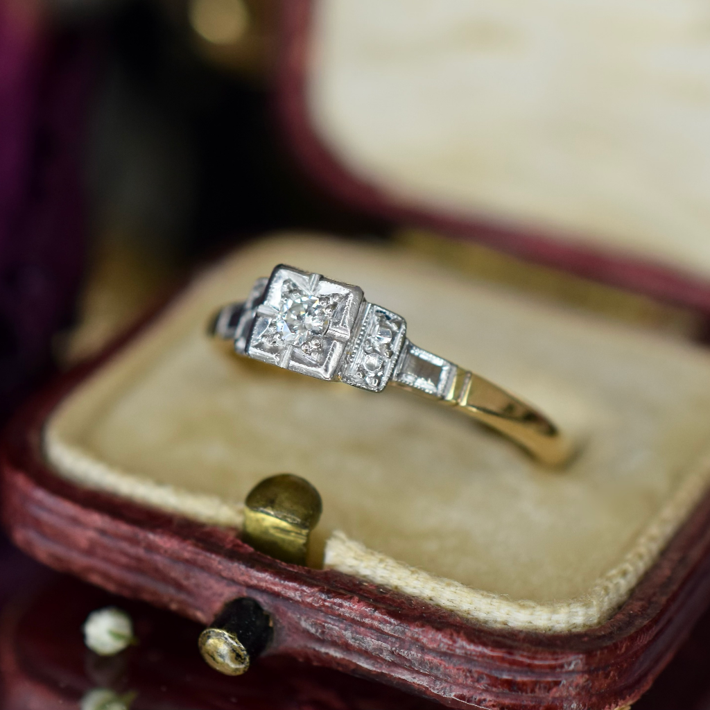 Vintage 18ct Yellow Gold Diamond Solitaire Ring Circa 1940’s