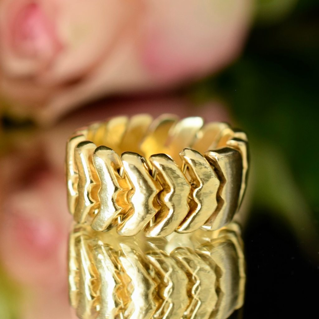 Modern 18ct Yellow Gold Textured ‘Chain’ Link Ring 9.2 Grams